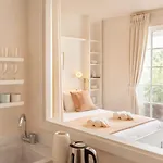 Notre Dame - Prestige With Lift And Terrace For 2 *