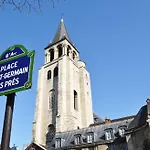Notre Dame - Prestige With Lift And Terrace For 2 Apartmán *