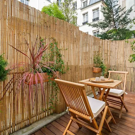 Cosy With Terrace Near Notre-dame * Париж