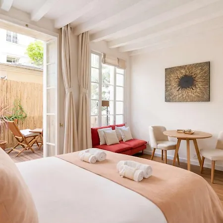 Notre Dame - Prestige With Lift And Terrace For 2 *