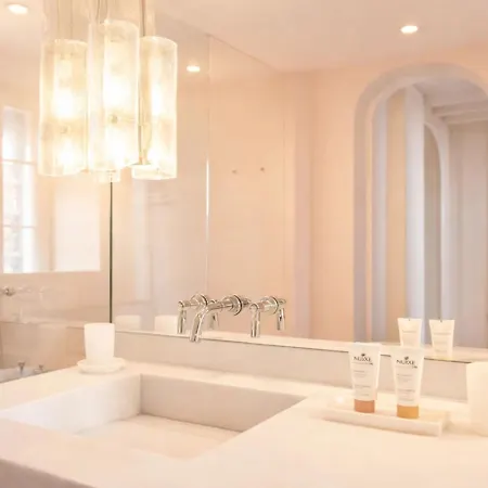 Apartamento Notre Dame - Prestige With Lift And Terrace For 2 París
