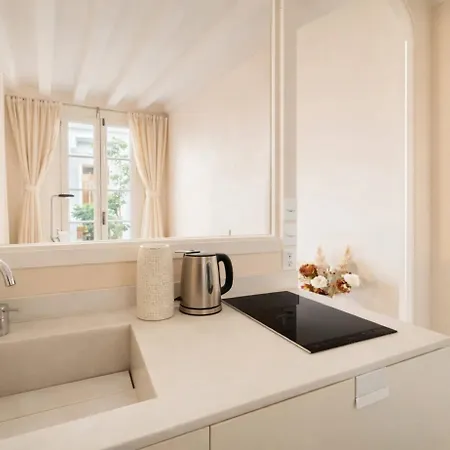 Notre Dame - Prestige With Lift And Terrace For 2 París
