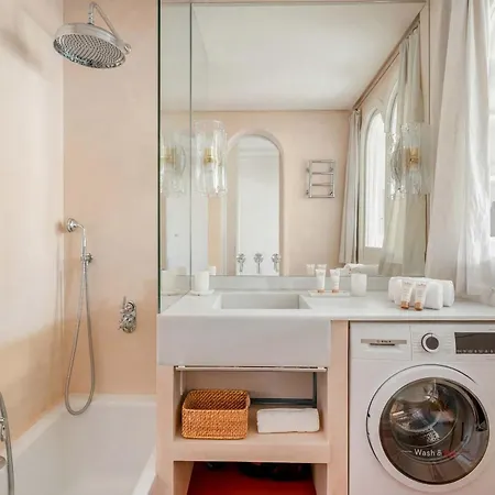 Notre Dame - Prestige With Lift And Terrace For 2 *