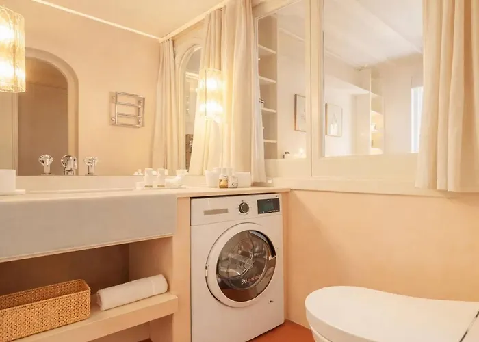 Notre Dame - Prestige With Lift And Terrace For 2 アパート